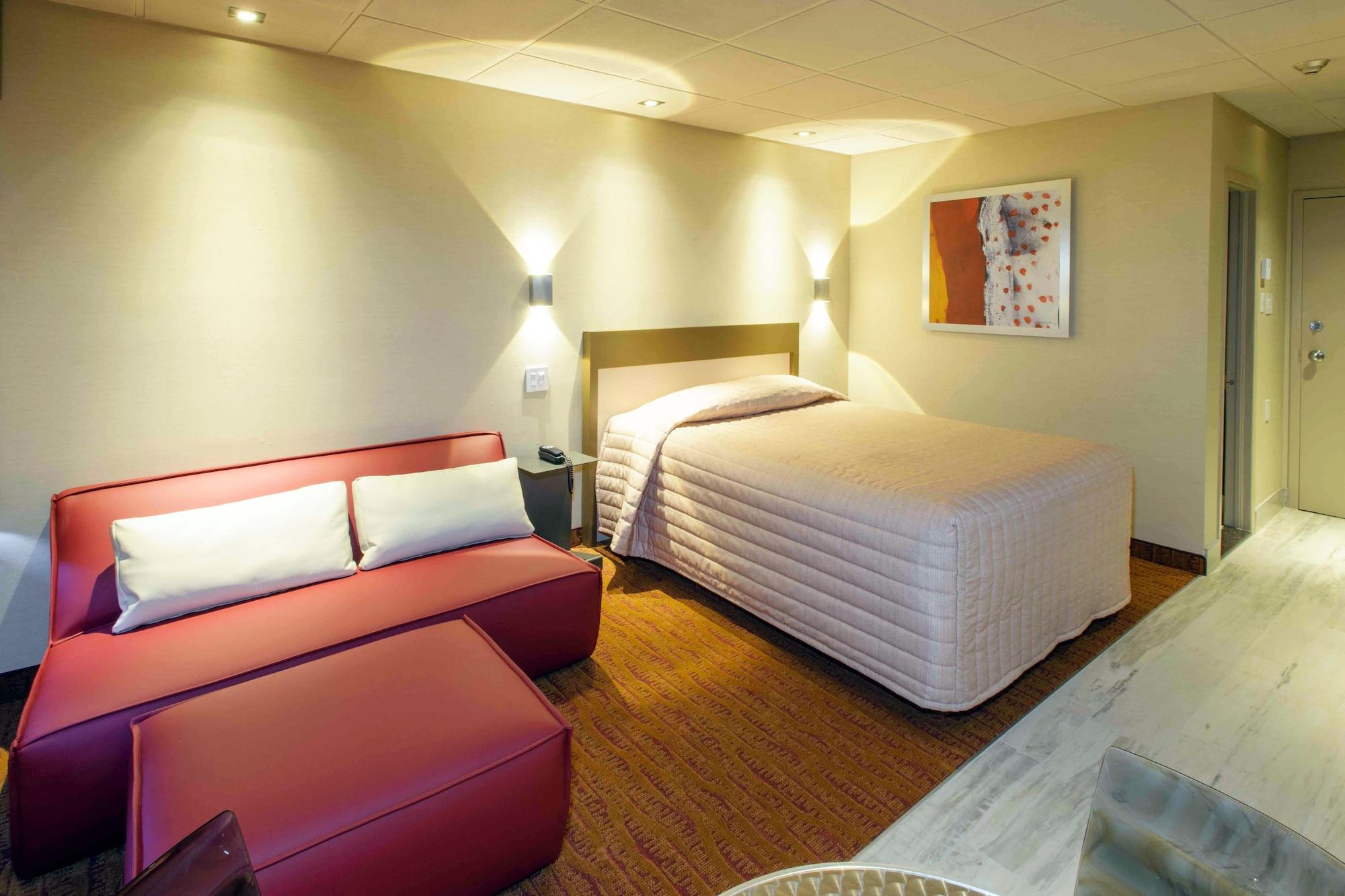 Le Chabrol Hotel & Suites Montreal Exterior photo
