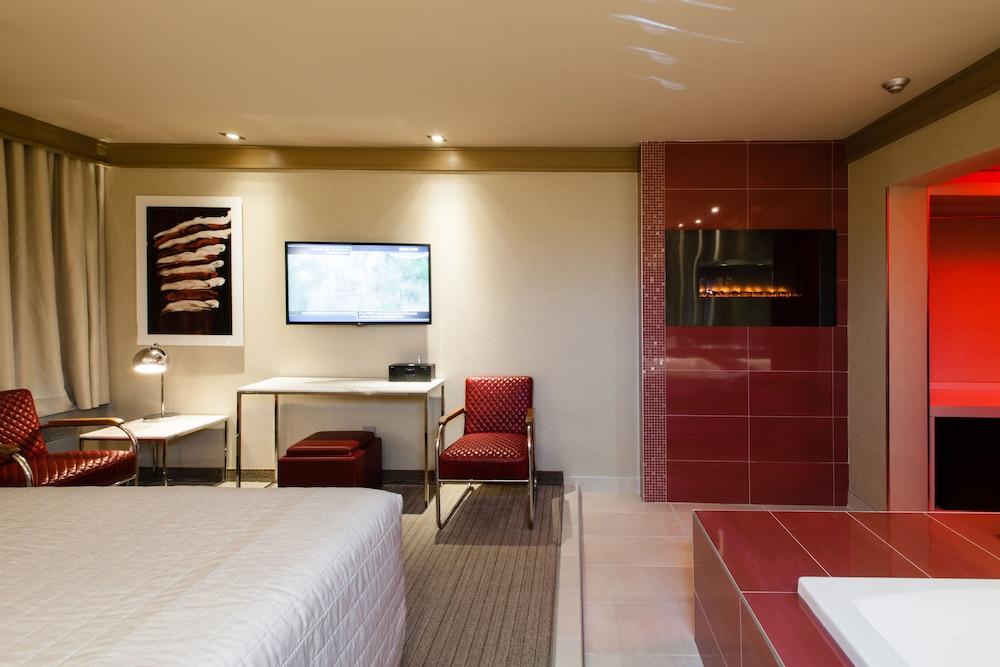 Le Chabrol Hotel & Suites Montreal Exterior photo