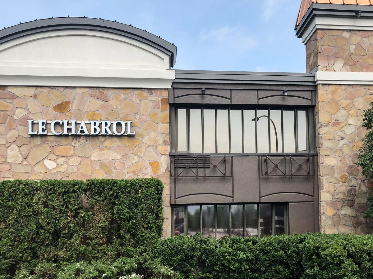 Le Chabrol Hotel & Suites Montreal Exterior photo